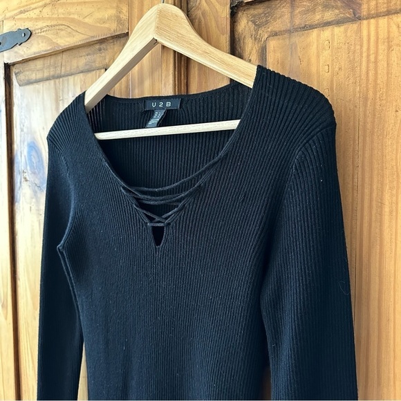 U2B Black Long Sleeve V Neck Sweater Fitted Ribbed Knit Top - Large - Picture 7 of 11